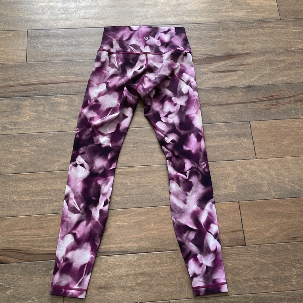 Lululemon leggings